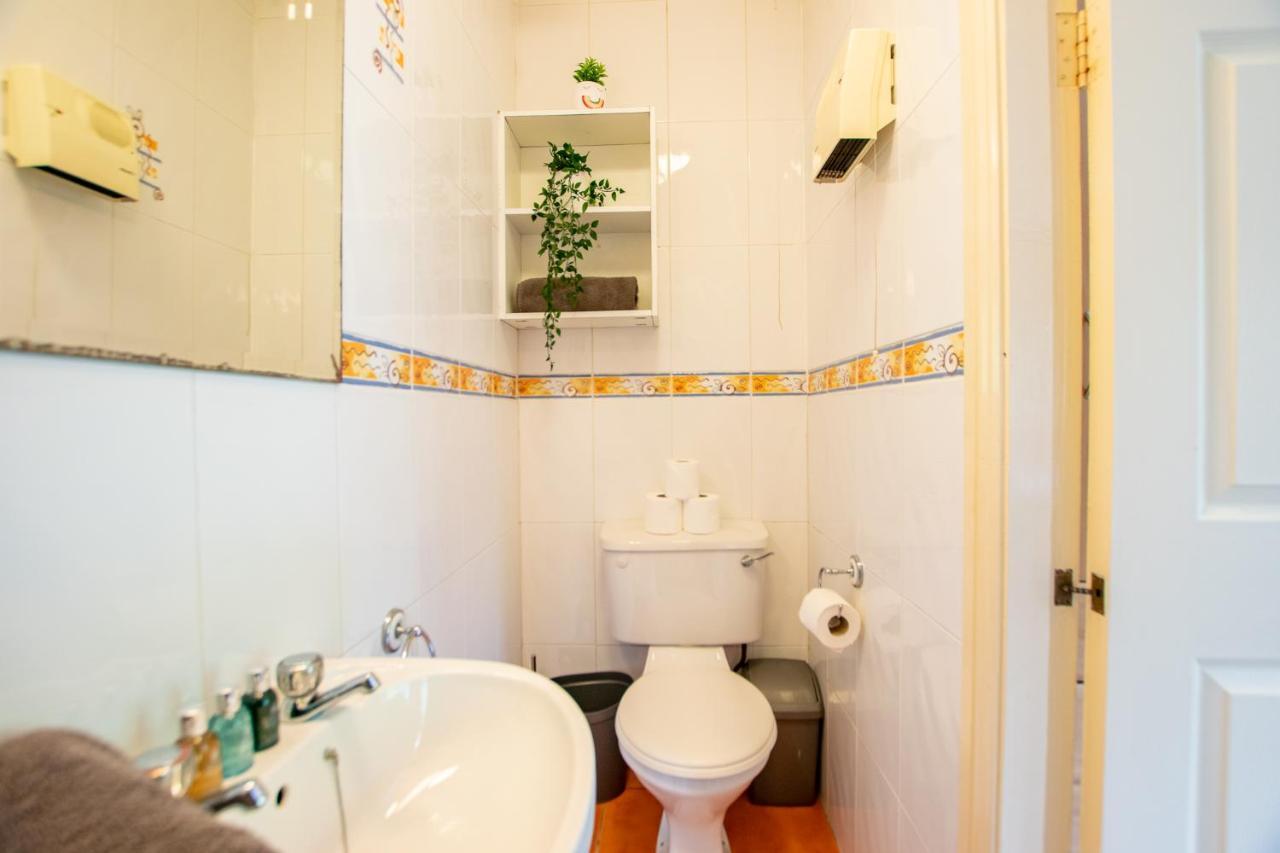 126 - Gort Na Coiribe 4 Bedroom Duplex, By Shortstays Galway Exterior photo